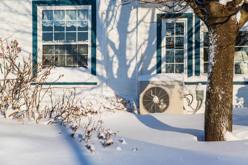 how does a heat pump work in winter-white house with heat pump outside windows
